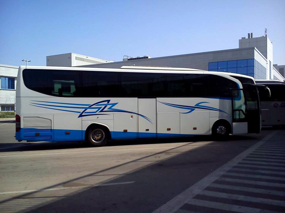 Πούλμαν Rokkos Travel